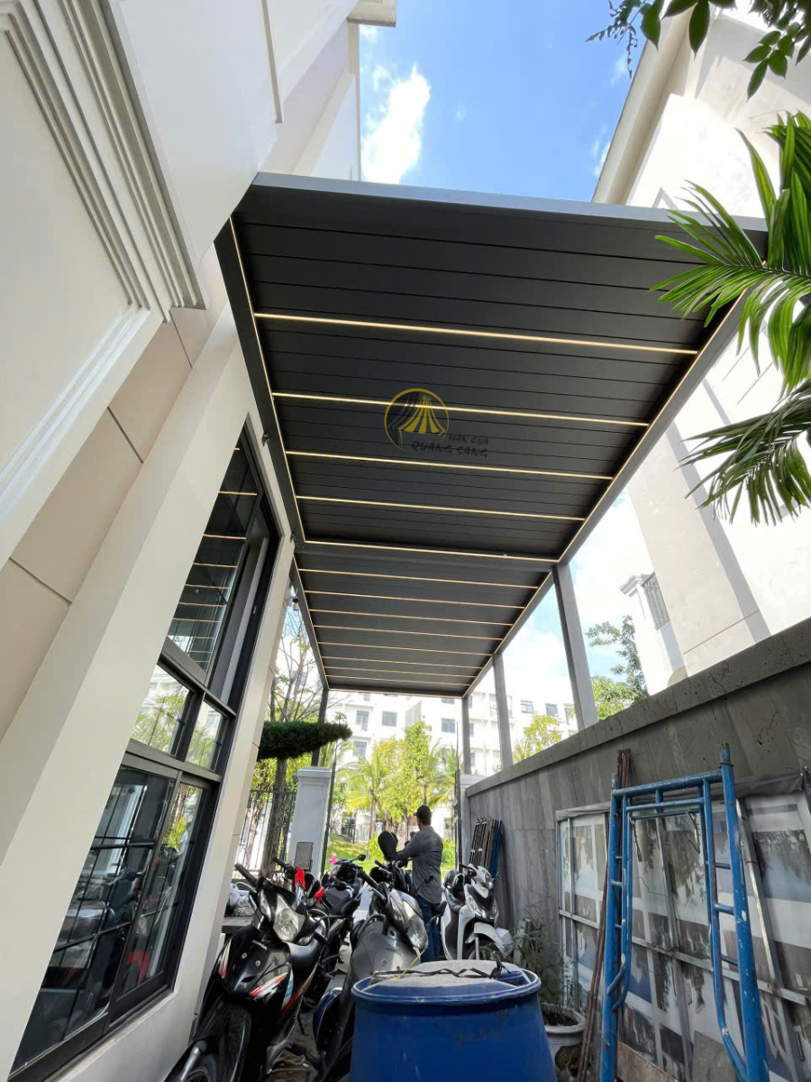 Mái hiên tự động, rèm tự động