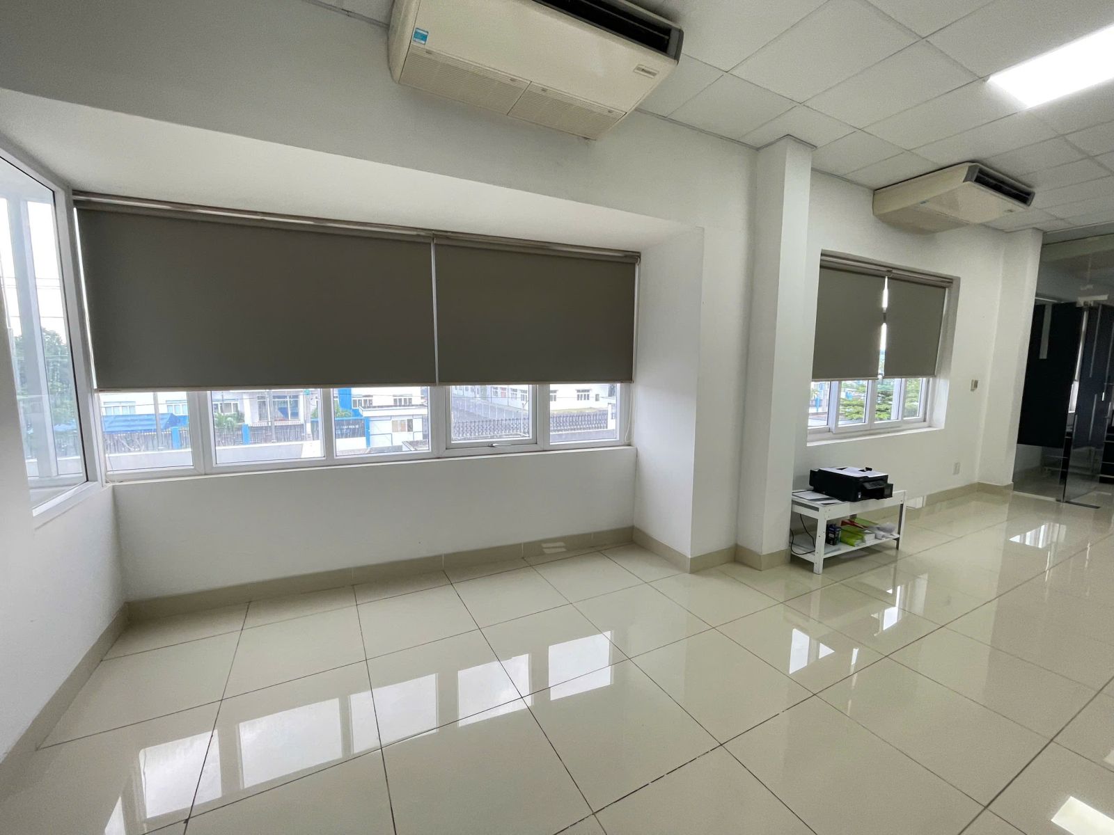 rèm cuốn chống nắng