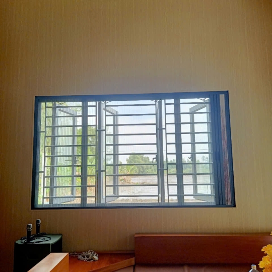 Rèm chống muỗi phòng khách
